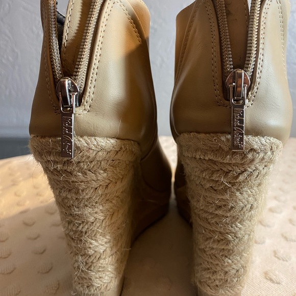 NWOT MICHAEL ANTONIO Nude Mule with an Espadrille Heel - Picture 6 of 16